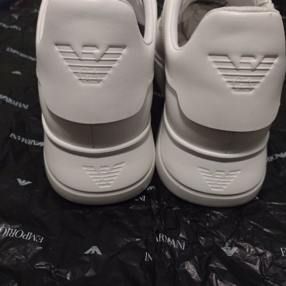 Emporio Armani Sneakers - Picture 8 of 16